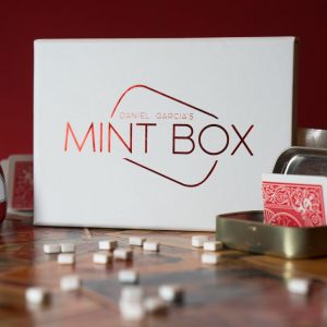 Mint Box by Daniel Garcia (Gimmick not included)