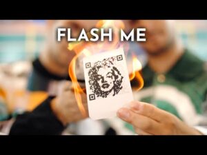 Les French Twins – Flash Me (Gimmick not included)